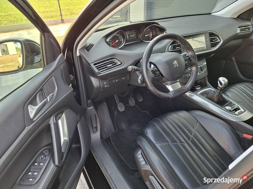 Peugeot 308 T9 LIFT 16hdi 120 Słupno