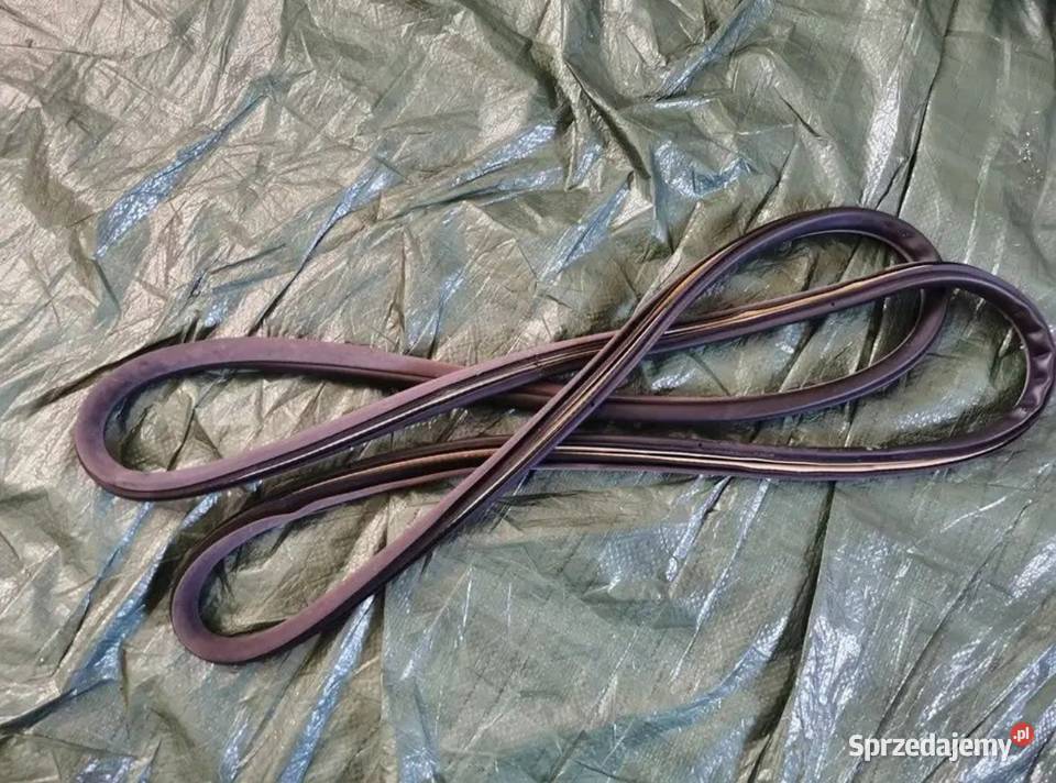 Uszczelka drzwi prawy przód BMW E34 Żory