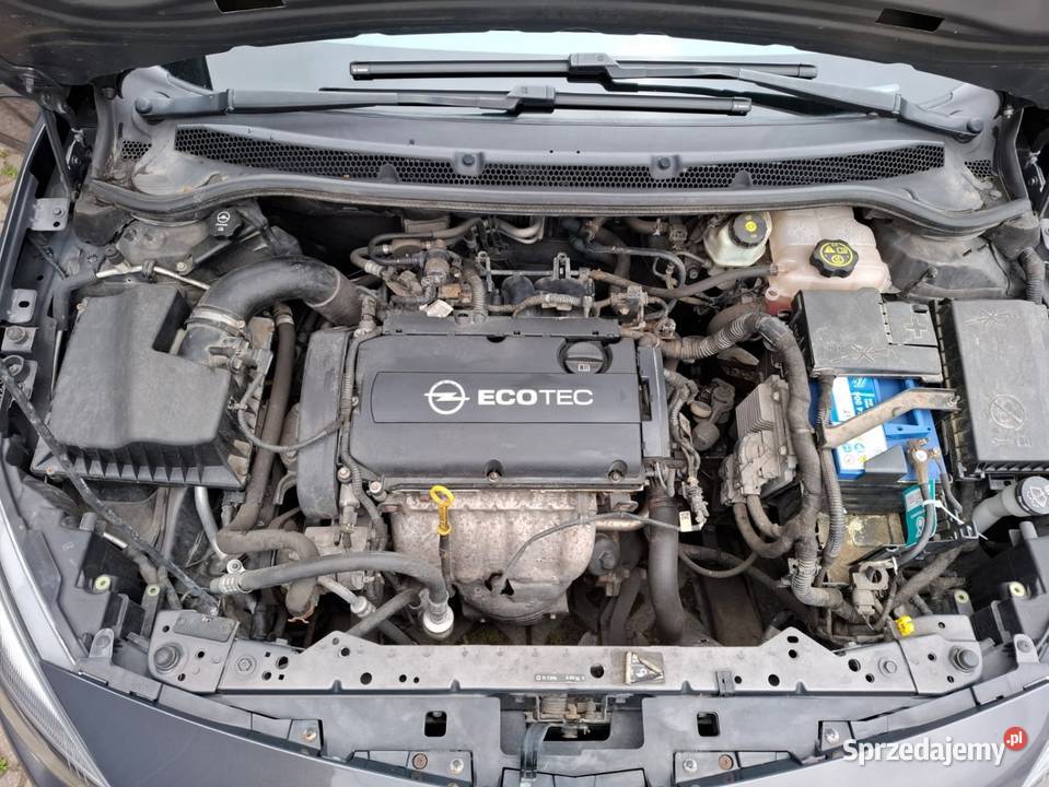 Opel Astra J