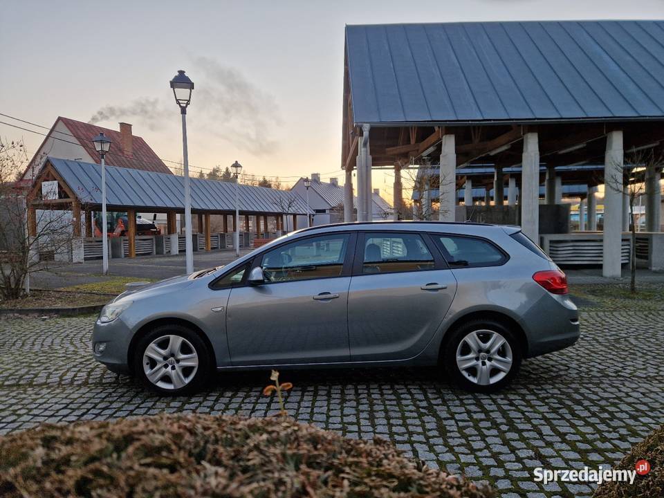 Opel Astra J SportTourer 20 CDTi Klimatyzacja komputer pokładowy Ryglice