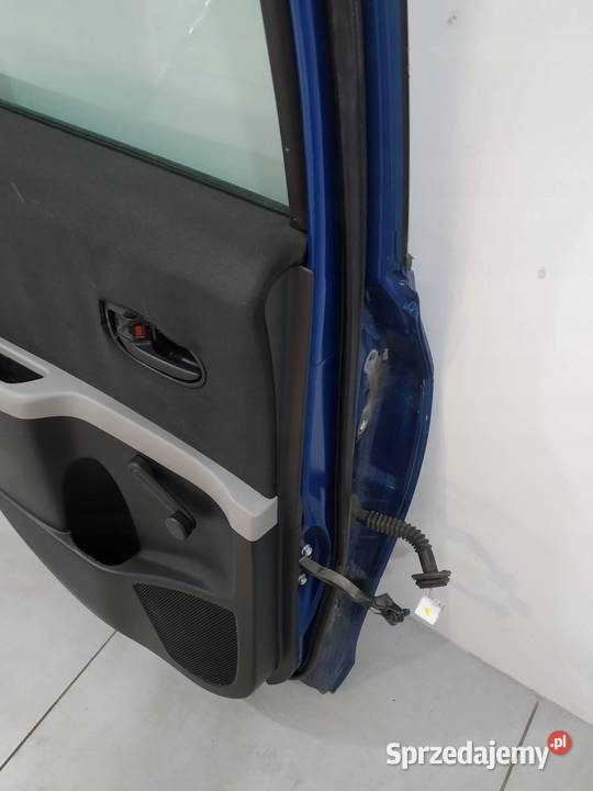 DRZWI LEWE TYŁ 8T0 Toyota Yaris II 20052011 świętokrzyskie