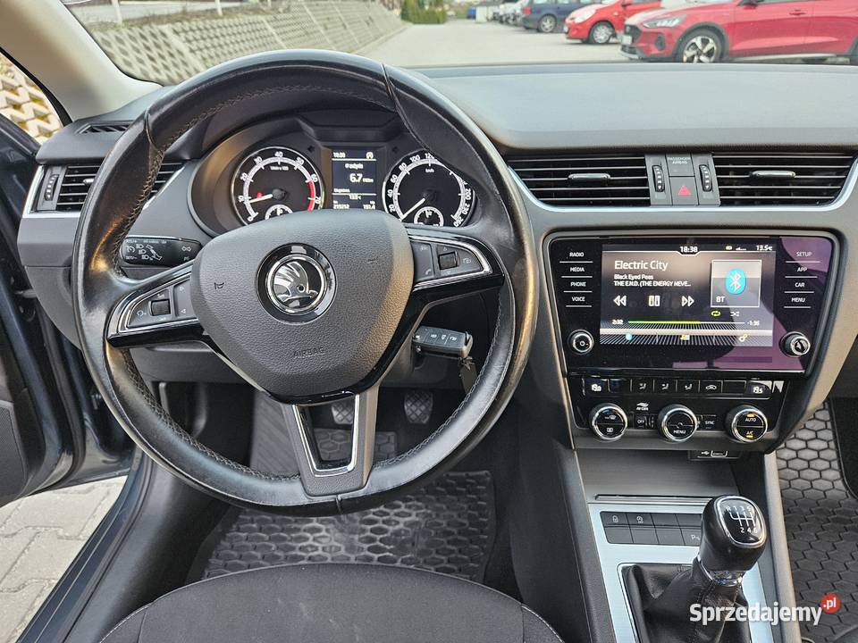 Skoda Octavia 2018 14 TSI 150 salon Polska FV 23 światła przeciwmgielne podkarpackie Rzeszów