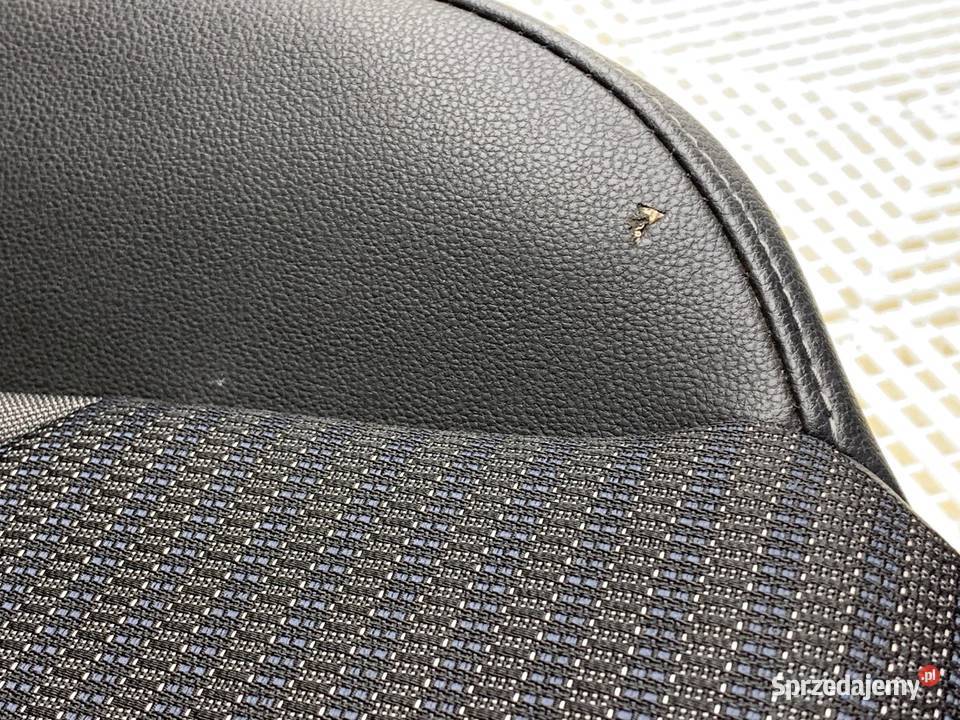 FOTEL PRAWY PRZÓD SEAT LEON III Hatchback