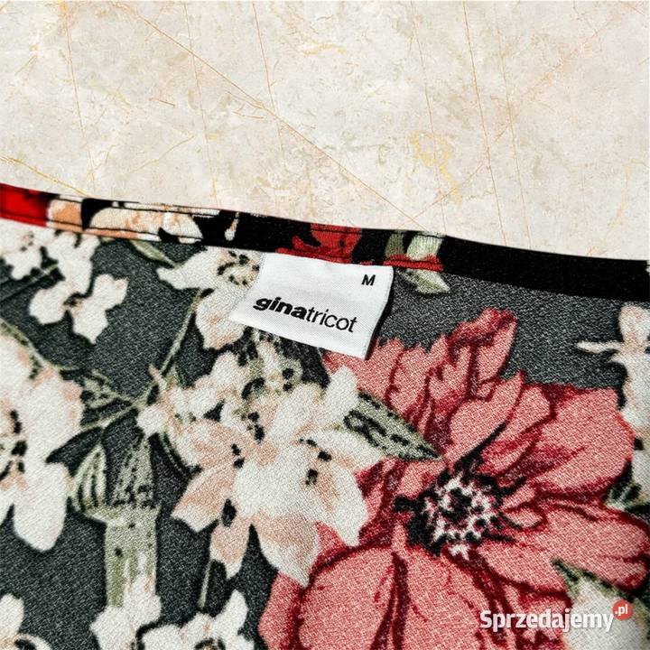 Top floral w kwiaty ginatricot M Topy i koszulki Kielce