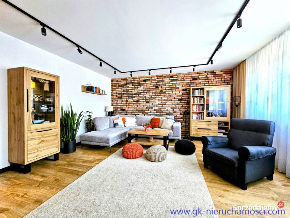 generalnym remoncie Mieszkanie 104 m2 plus parter Warszawa