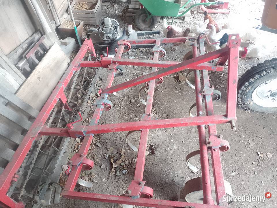 Kultywator z walkiem Pilzno