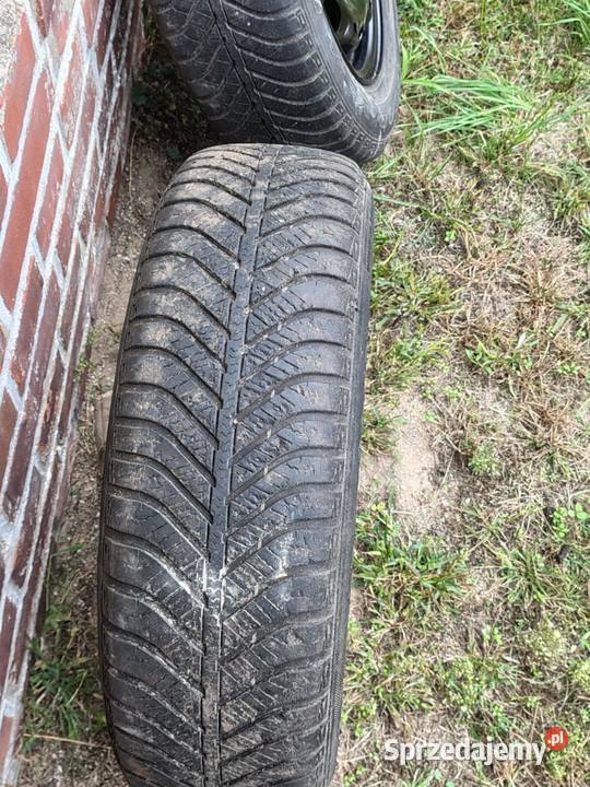 Sprzedam opony z felgami stalowymi R14