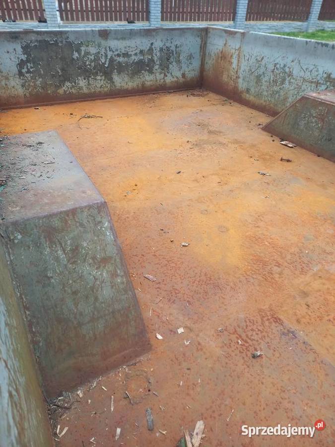 Przyczepka nieuszkodzony