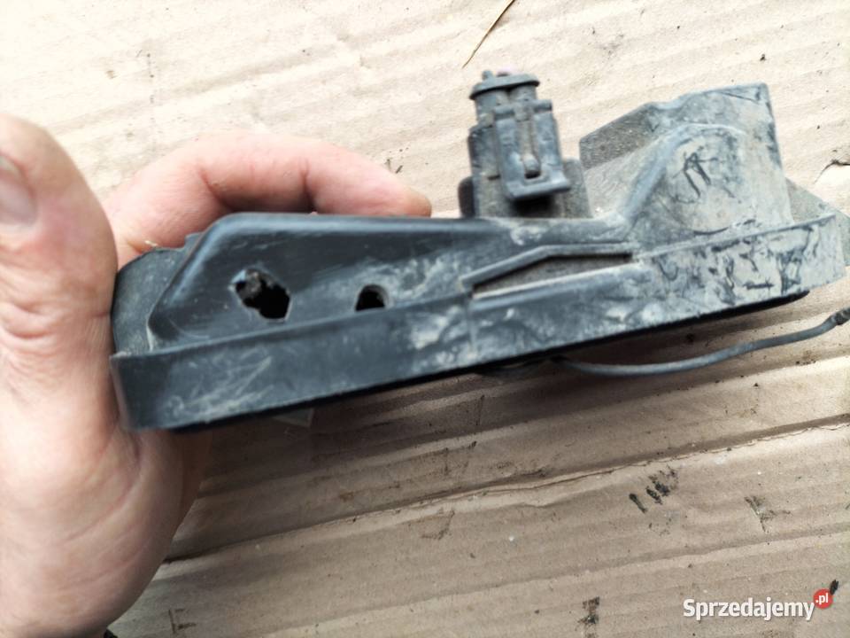 DEKIELEK LAMPY OSŁONA ŻARÓWEK FIAT PUNTO 2 Oświetlenie lubelskie Kamień-Kolonia
