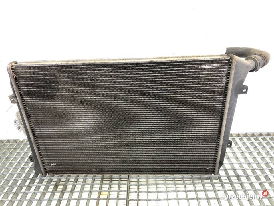 CHŁODNICA WODY VW PASSAT B6 20 140 3C0121253R osobowe sprzedam