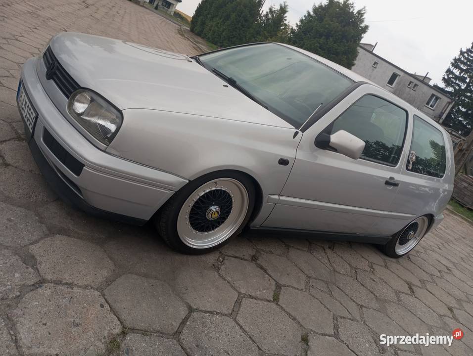 Volkswagen Golf Mk 3 18 benzyna klimatyzacja 2/3 sprzedam