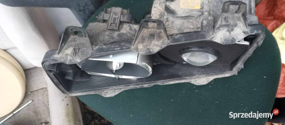 Lampa soczewka bmw e36 lewa bosch Wielka Wieś