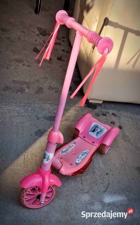Hulajnoga różowa barbie sprzedam