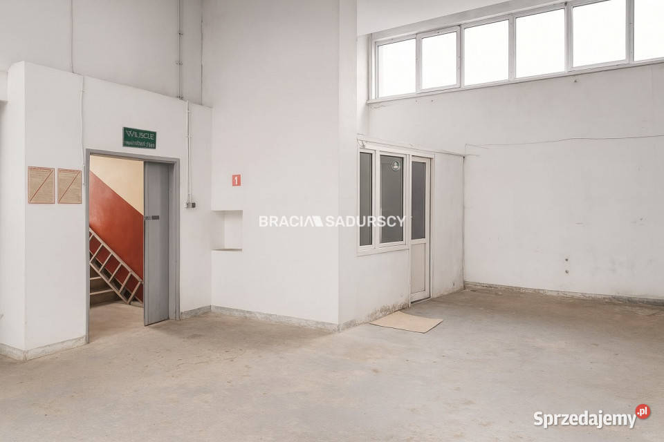 Wynajem lokalu Proszowice 865m2