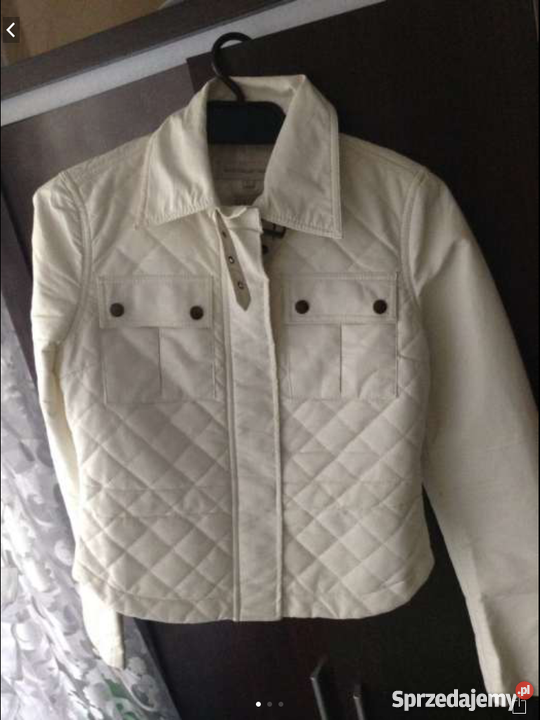 Kurtka wiosenna biała rozmiar ML pikowana NOWA Włocławek