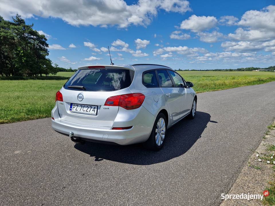 Opel astra j 2011r 17 110 110KM wielkopolskie Kostrzyn sprzedam