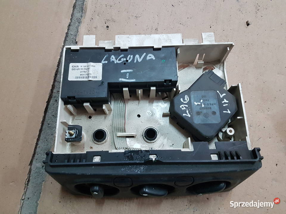 RENAULT LAGUNA I PANEL STEROWANIA PRZELACZNIK Rok produkcji 1999