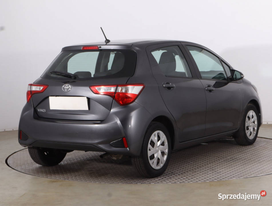 Toyota Yaris 10 VVTi tempomat Piaseczno