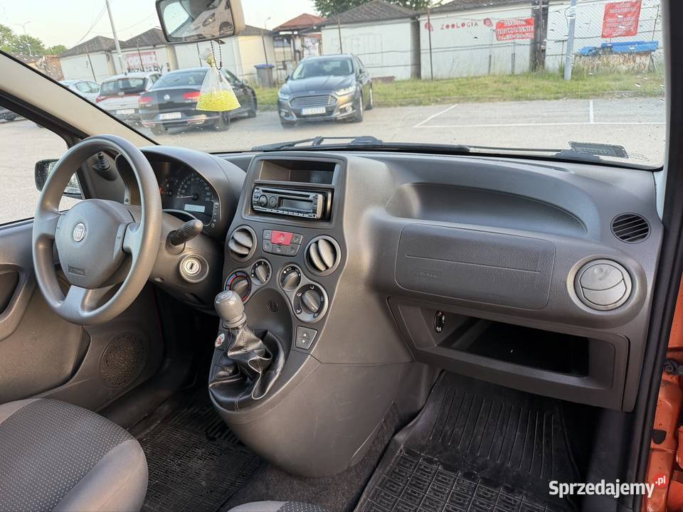 Fiat Panda 2008 11 wspomaganie radio Knurów