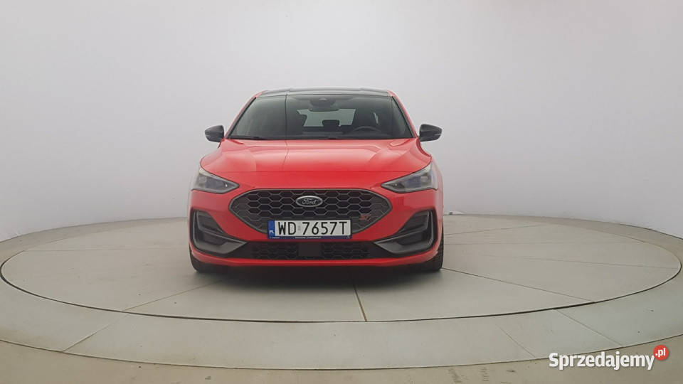 Ford Focus 23 EcoBoost ST X Z Polskiego Salonu światła LED sprzedam