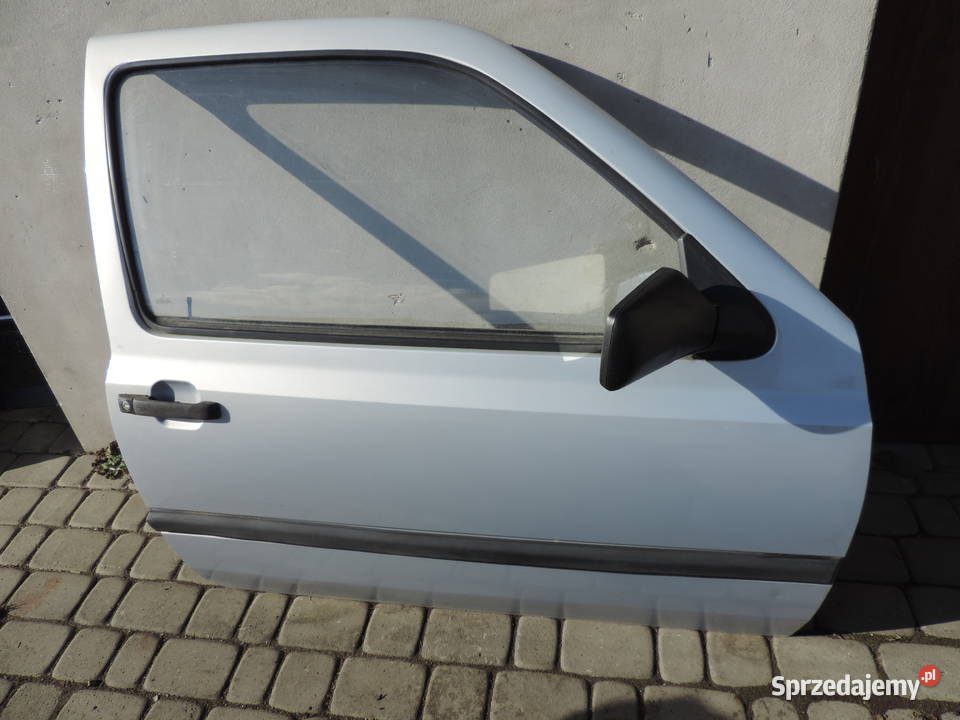VW GOLF III HB 3D DRZWI PRZEDNIE PRAWE LB7Z małopolskie Nowy Sącz