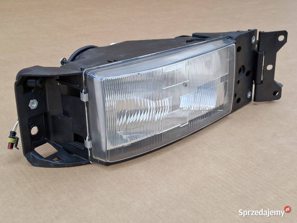 IVECO EUROCARGO REFLEKTOR PRAWY LAMPA PRAWA NOWA Bieleń