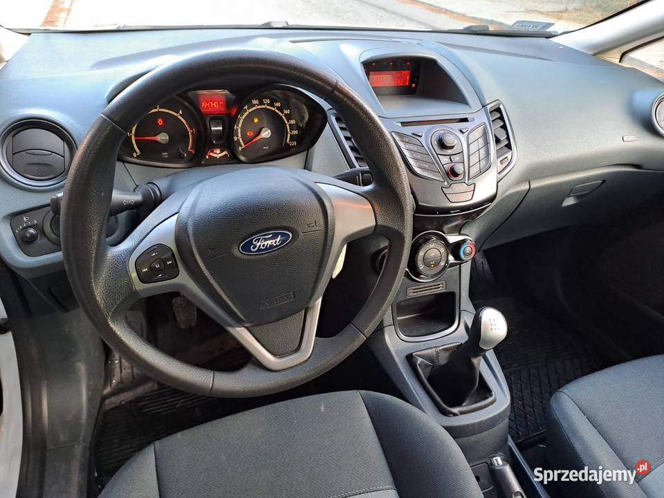 Ford Fiesta Van 14Tdci Vat1 Bezwypadkowy Faktura pełny VAT Fiesta