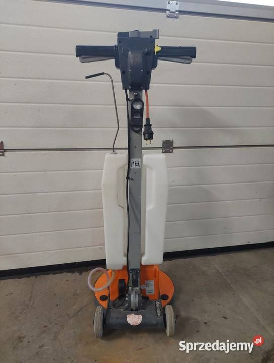 Szorowarka niskoobrotowa Numatic HFM 1515 Milicz