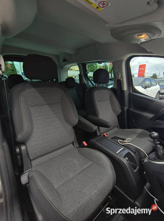 Citroen Berlingo BEZWYPADKOWY Hakoryg lakier centralny zamek Berlingo Bydgoszcz