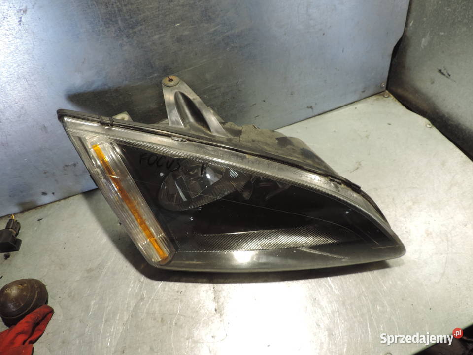 FORD FOCUS MK2 LAMPA PRAWA PRZEDNIA Nowy Sącz