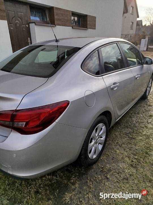 Opel Astra j 16 lpg Długosiodło sprzedam