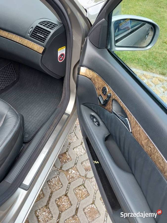 Mercedes W211 2009 U MNIE