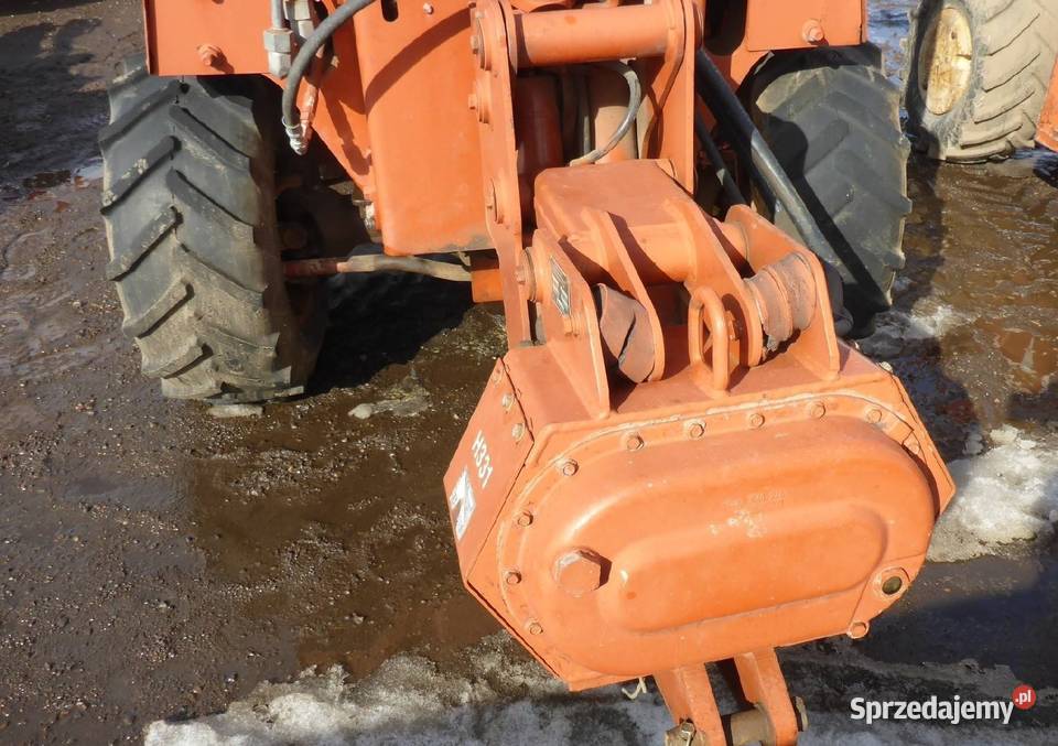 Koparka łańcuchowa Ditch Witch RT3700