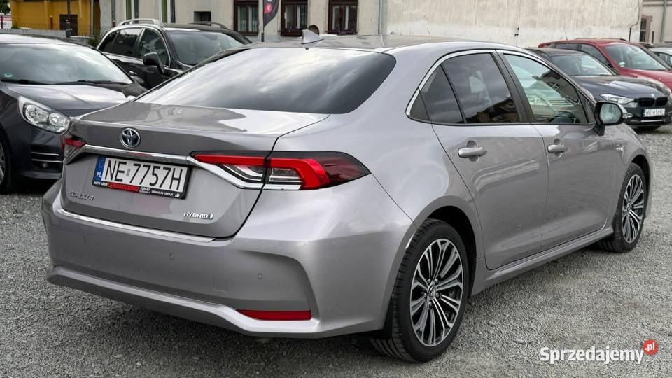 Toyota Corolla 18 Hybryda Automat Salon Polska Elbląg