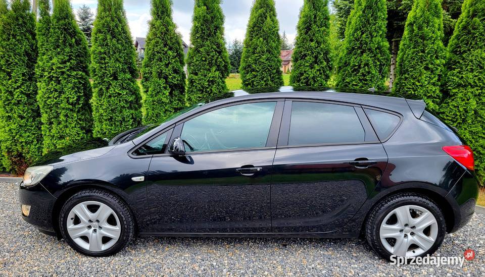 Opel Astra J 14 Turbo Benzyna NISKI PRZEBIEG małopolskie Kraków