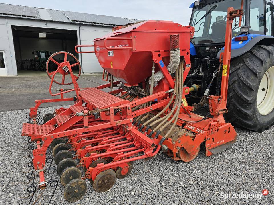 Siewnik KUHN VENTA LC302 Talerzowy z rolką Brona