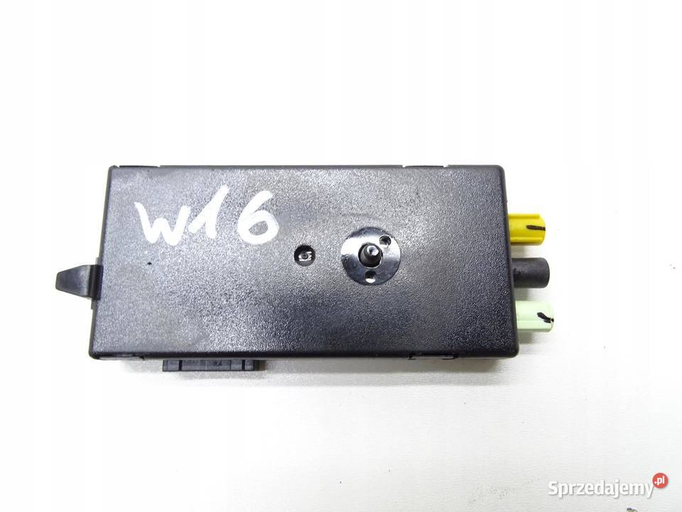 WZMACNIACZ ANTENY ANTENOWY BMW F30 F31 9231179 Pozostałe sprzedam