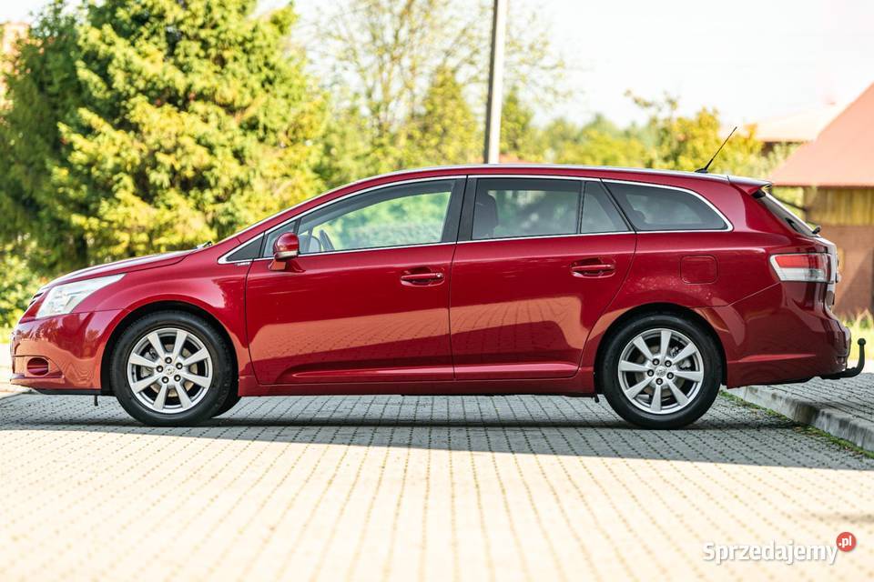 TOYOTA AVENSIS gniazdo AUX Targowiska