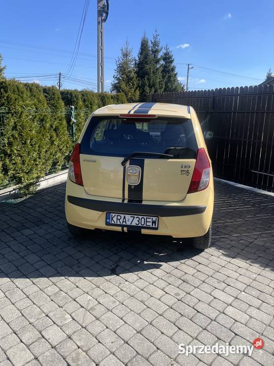 Sprzedam ekonomiczny samochód