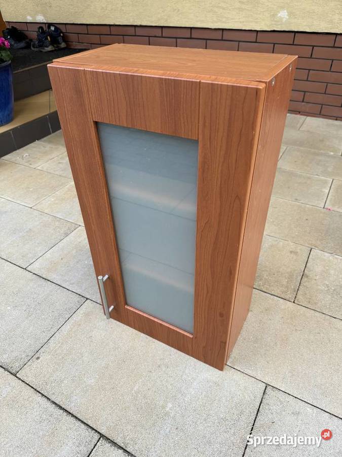 Witrynka wisząca na ścianę olchowa szafka z Garwolin