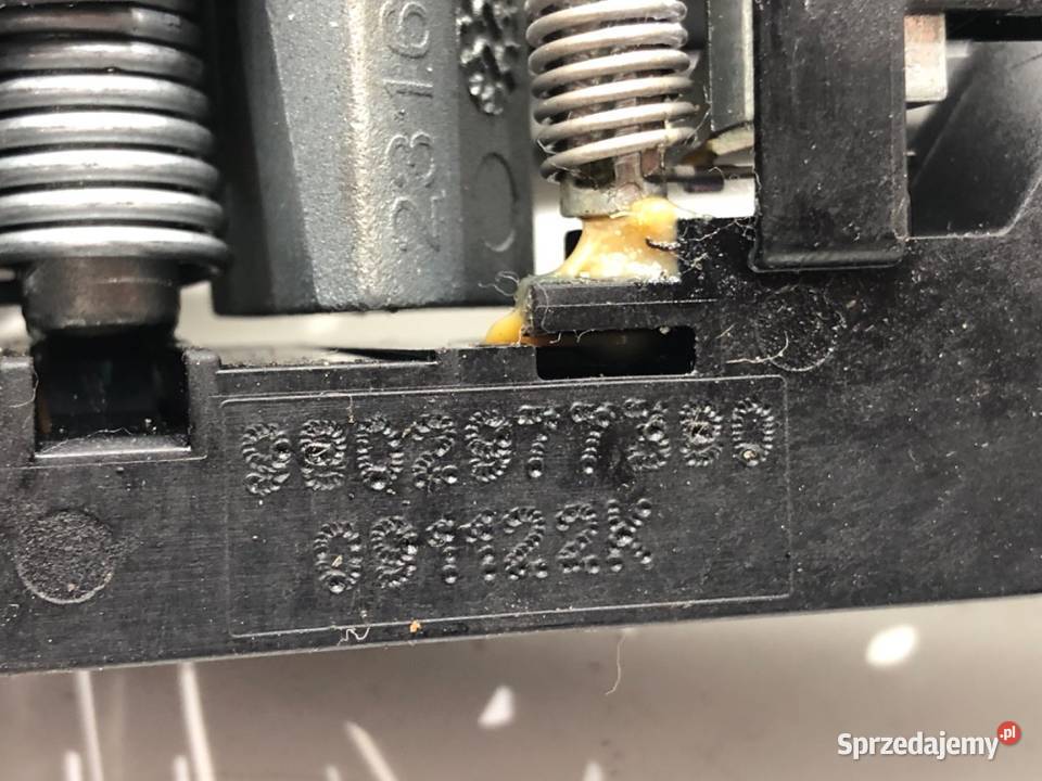 KLAMKA ZEWNĘTRZNA LEWY TYŁ OPEL CORSA F Klamki sprzedam