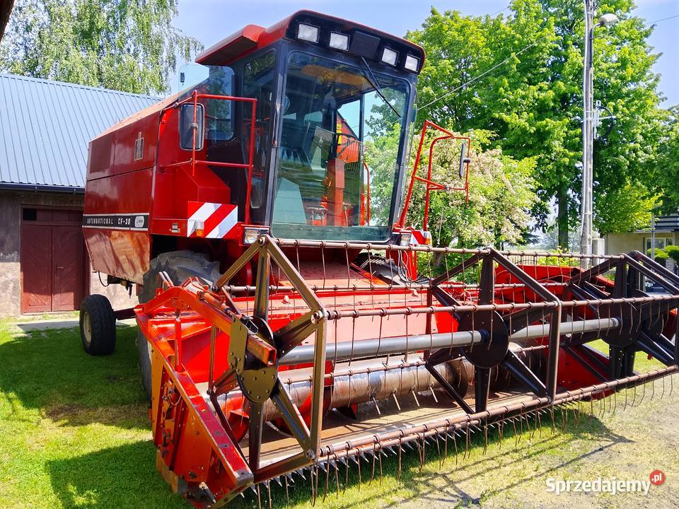 Sprzedam kombajn INTERNATIONAL CF30 Jeziorsko