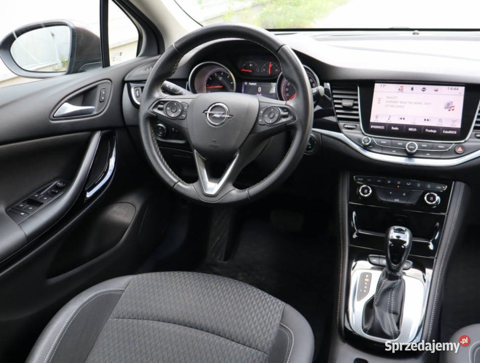 Opel Astra 14 T Piaseczno