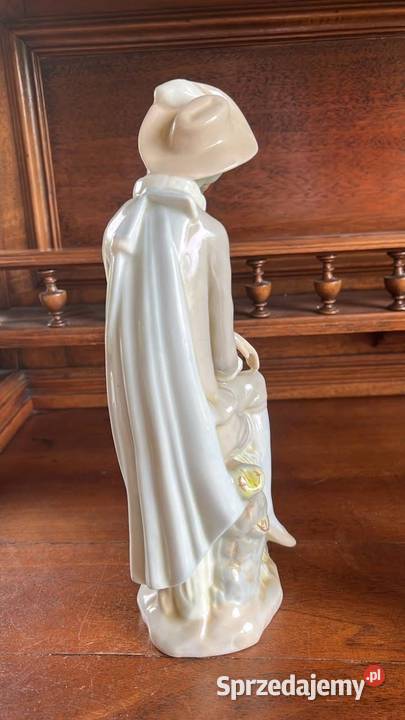 Figurka Grajek Siedzący Casades Valencia Made in Porcelana i szkło Gdańsk