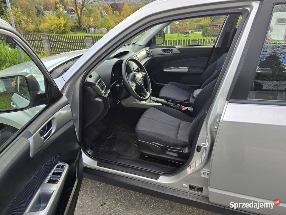 Subaru Forester 20 Przebieg 138 lakier metallic Kowary
