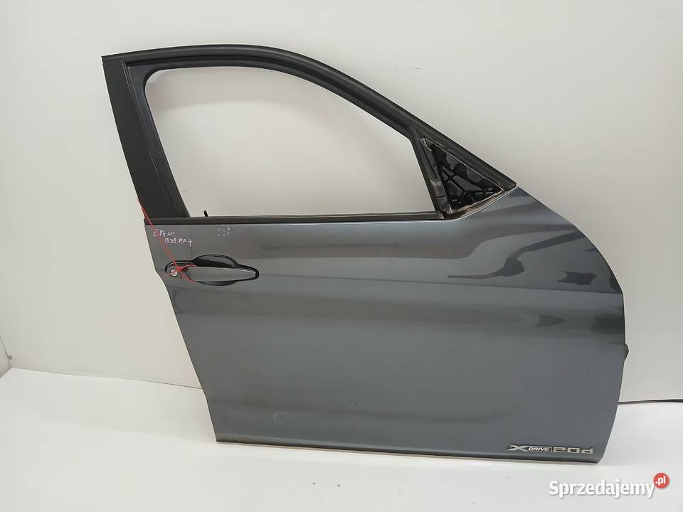 DRZWI PRAWE PRZEDNIE PRZÓD BMW X1 E84 B39 osobowe Części samochodowe