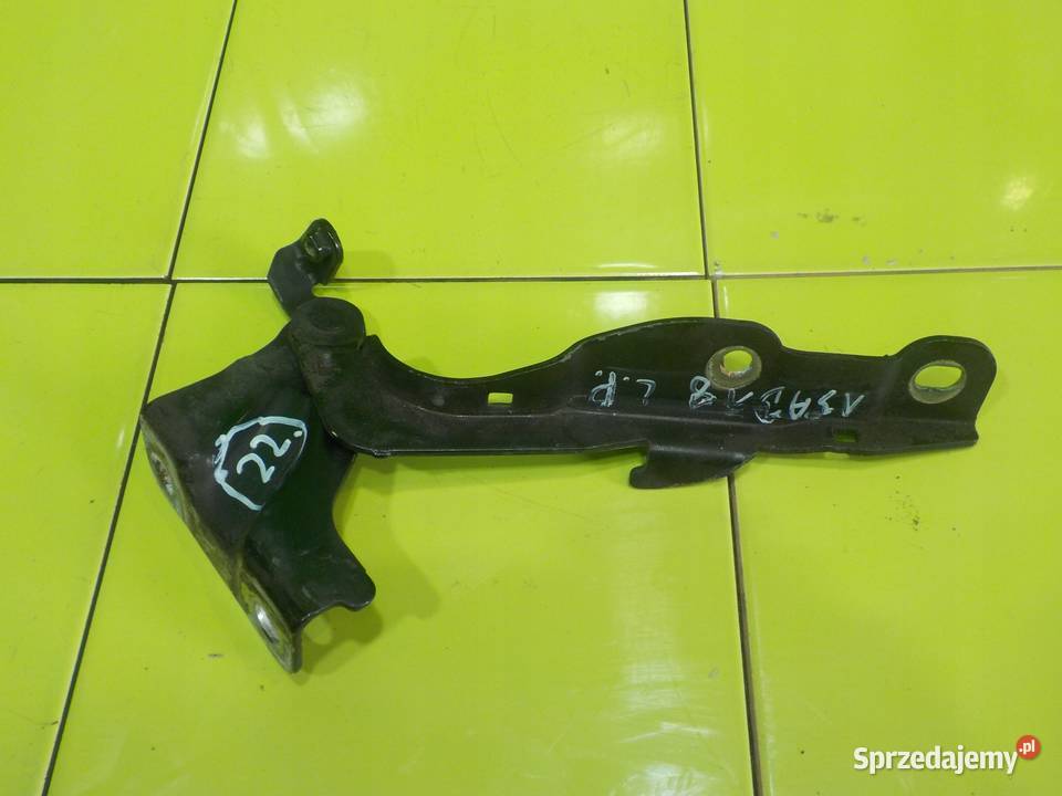 KIA SPORTAGE II 20 B 07r zawias maski lewy przod sprzedam