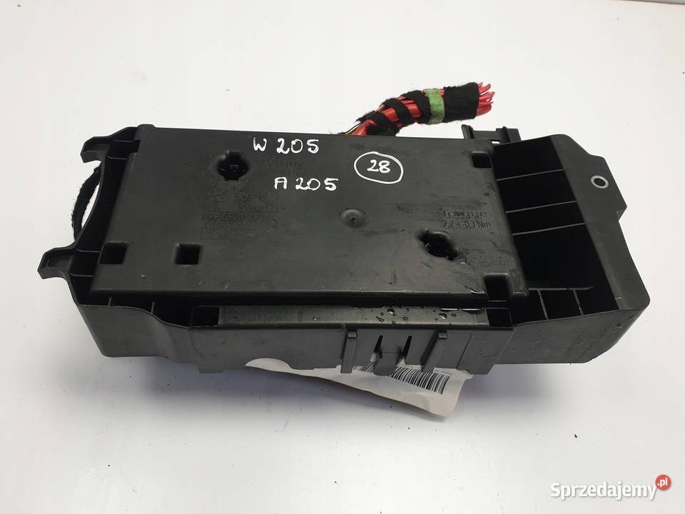 Mercedes A205 W205 22 CDI SKRZYNKA BEZPIECZNIKÓW lubelskie