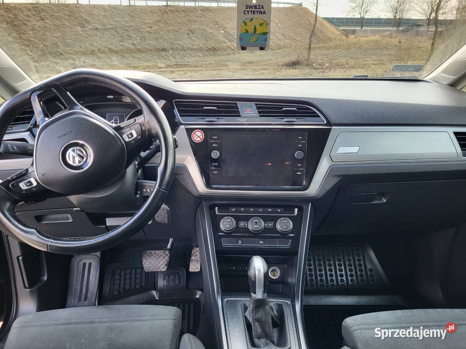 Volkswagen Touran 20 tdi automat 1968cm3 Raciążek