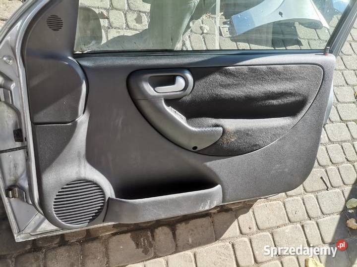 OPEL CORSA C 3D DRZWI PRAWY PRZÓD Z163 Karoseria Nowy Sącz sprzedam